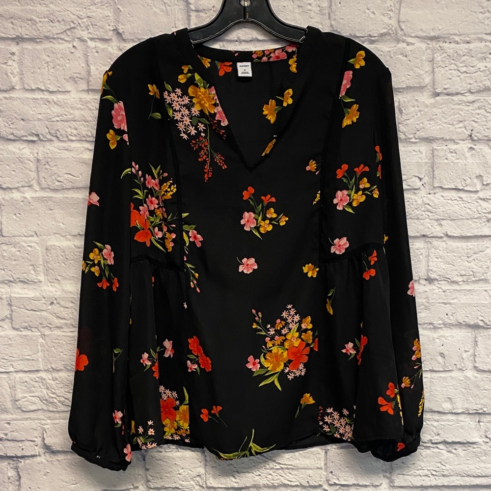 Old Navy Black Floral Long-Sleeve Blouse Size Medium
